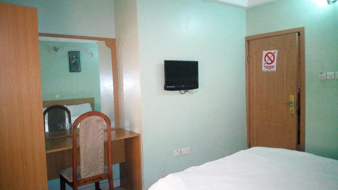 Mataan Hotel And Suites إبادان المظهر الخارجي الصورة